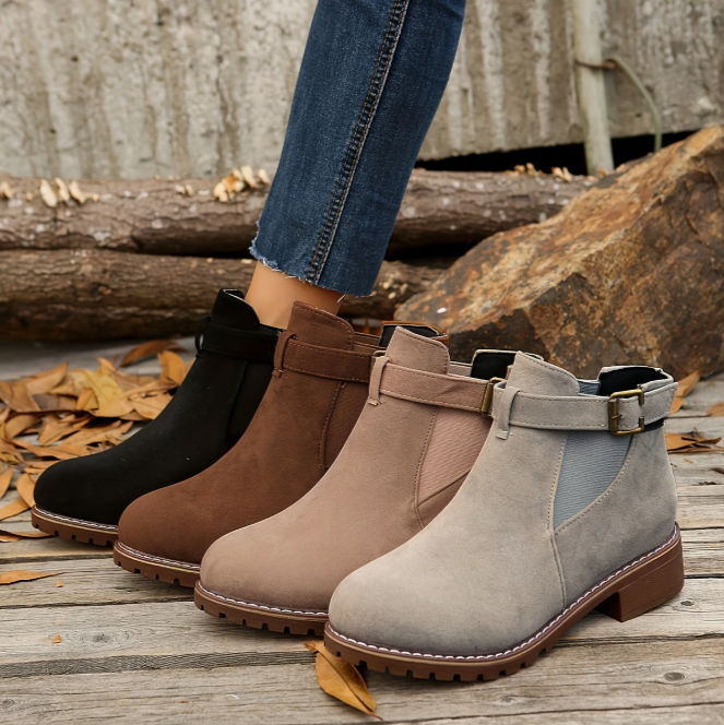 Norya – Stiefeletten Aus Wildleder mit Schnallenriemen