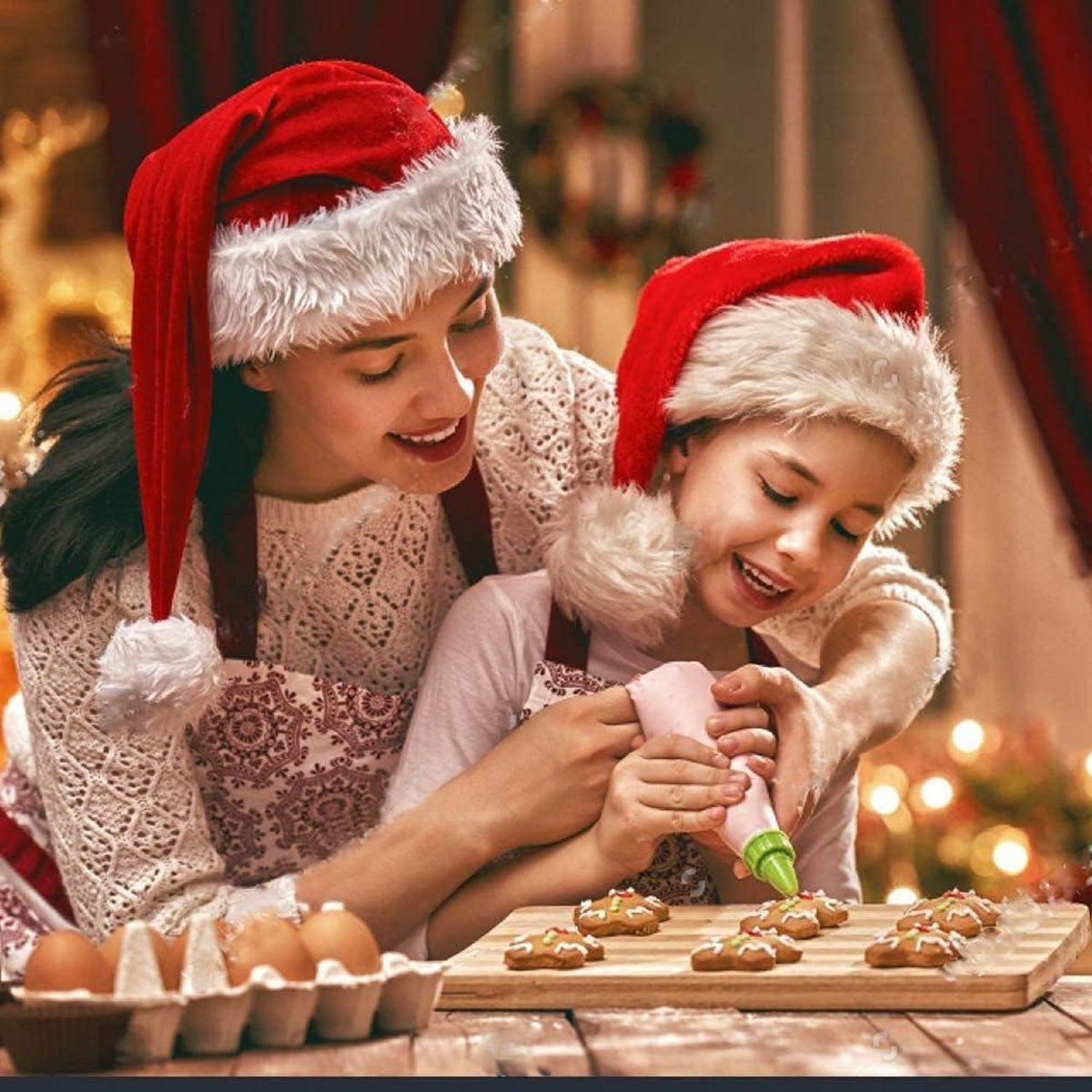 Weihnachts-Ausstechformen 9-teilig aus Edelstahl | Plätzchenausstecher mit 9 Motiven für Kekse, Fondant und kreatives Backen