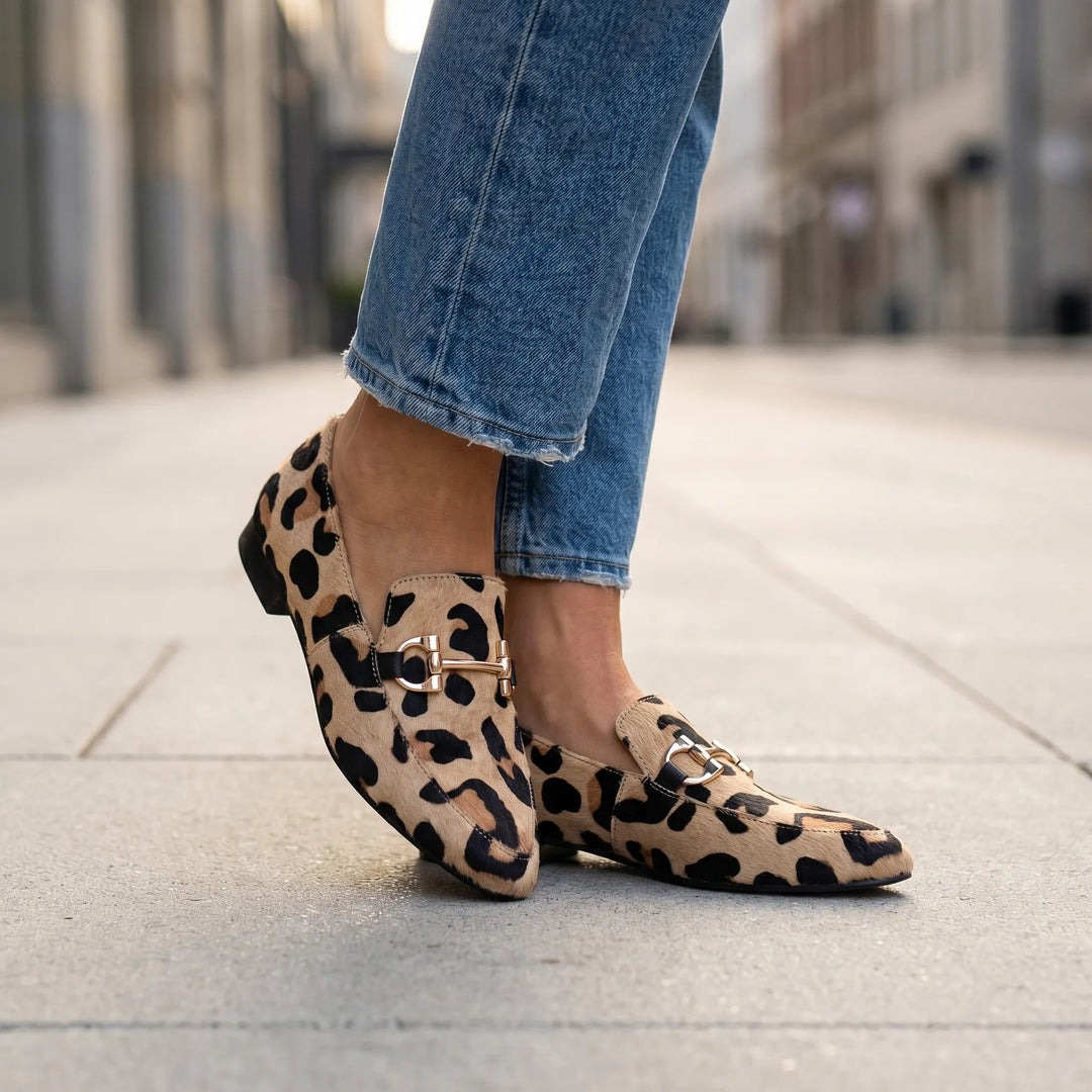Loafer mit Animal-Print Damen – Bedruckte Oberfläche mit metallischem Frontdetail