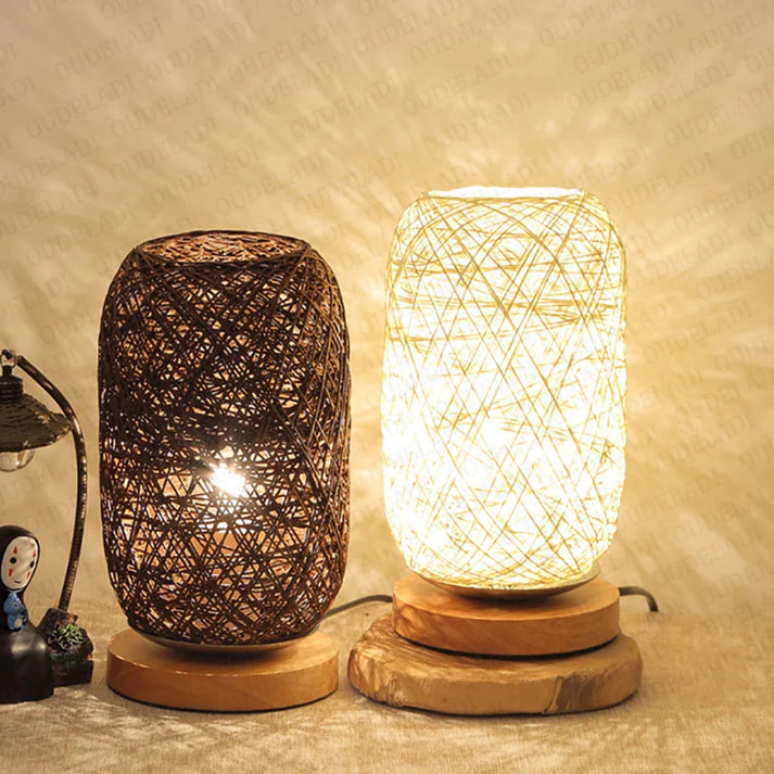 Holz-Tischlampe mit Juteseil | Warmweißes LED-Licht | Stimmungsvolle Nachttisch- und Wohnzimmerlampe