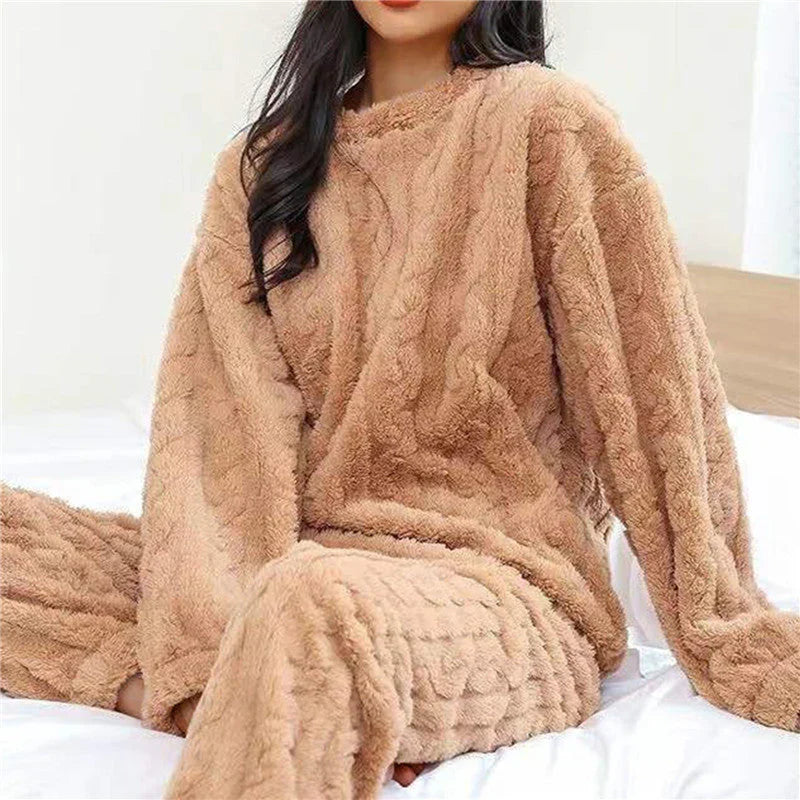 CozySleep - Bequemer Fleece-Pyjama für Frauen | 50% Rabatt