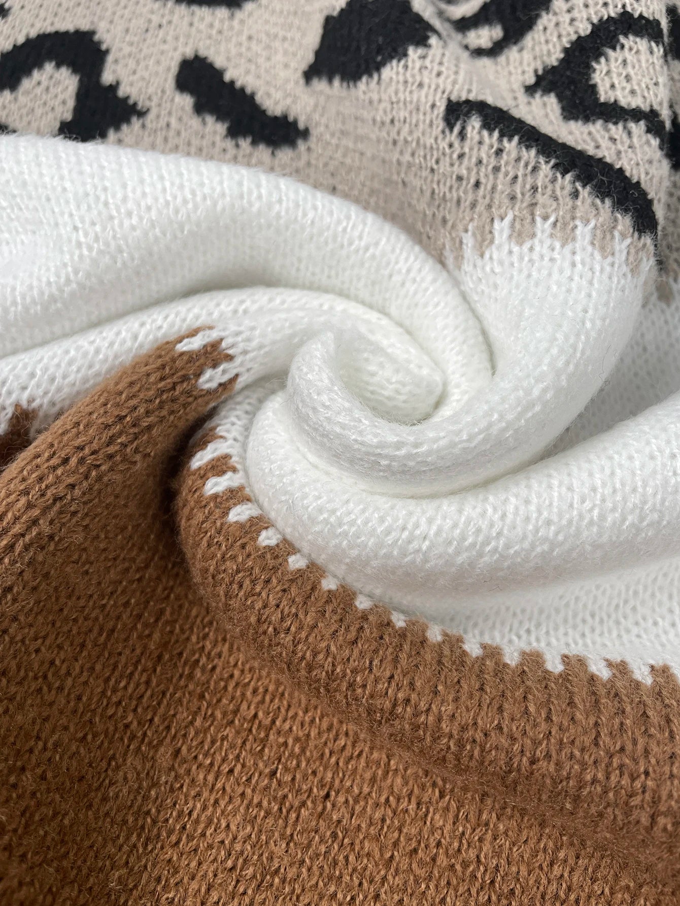 Averie | Cozy Pullover
