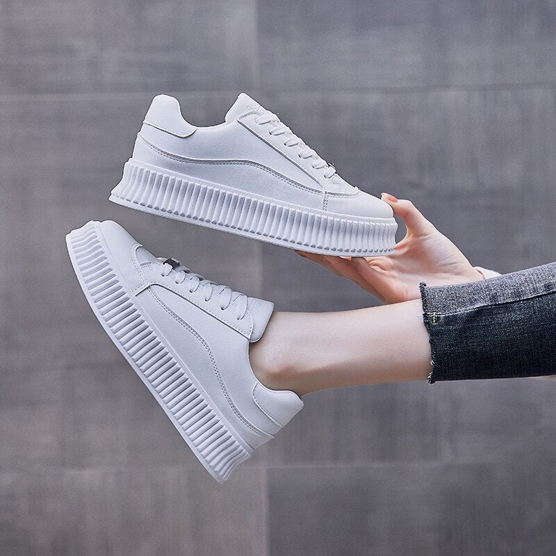 Julie Modische Plateausneaker | 50% Rabatt