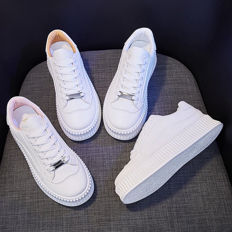 Julie Modische Plateausneaker | 50% Rabatt