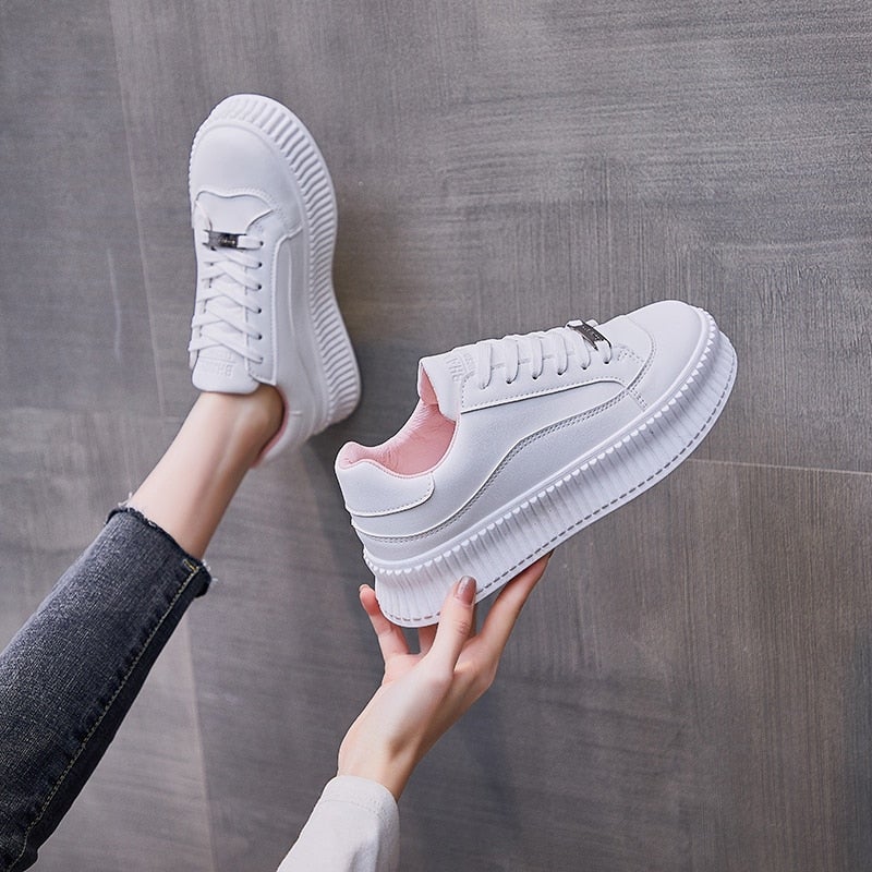 Julie Modische Plateausneaker | 50% Rabatt