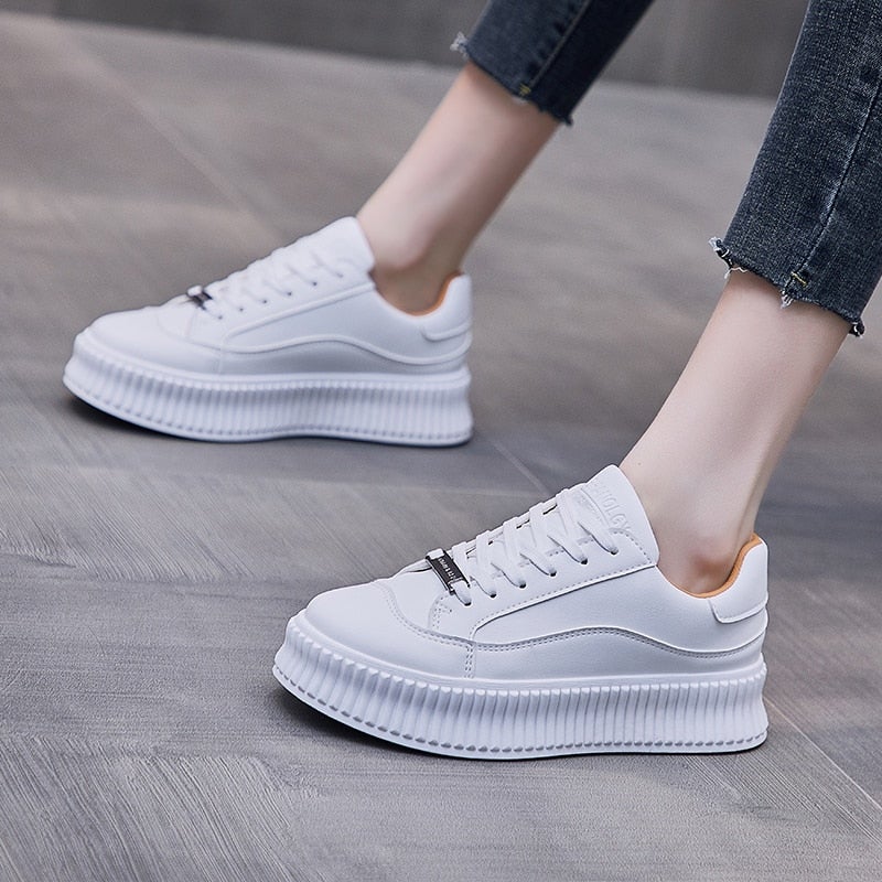 Julie Modische Plateausneaker | 50% Rabatt