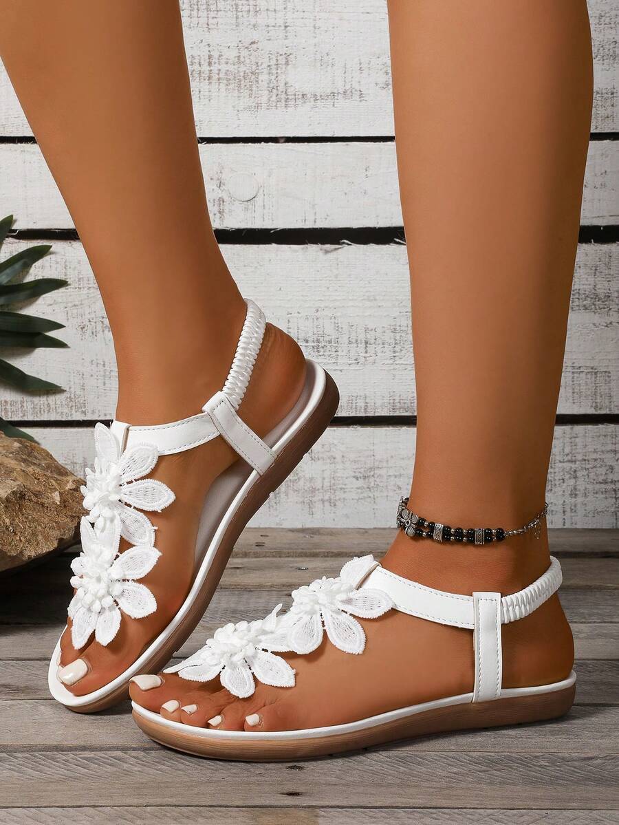Arabela - Orthopädische Sandalen Mit Aufgesetzten Blumen