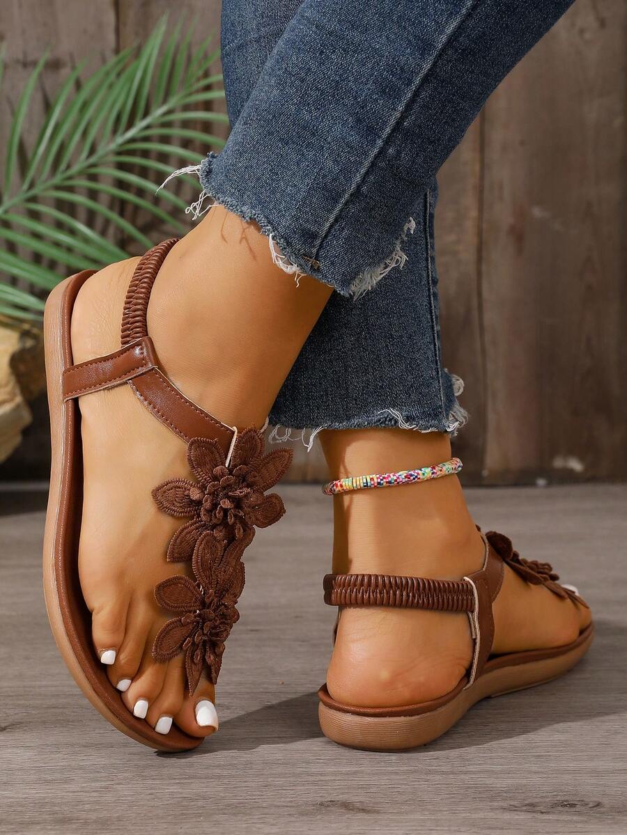 Arabela - Orthopädische Sandalen Mit Aufgesetzten Blumen