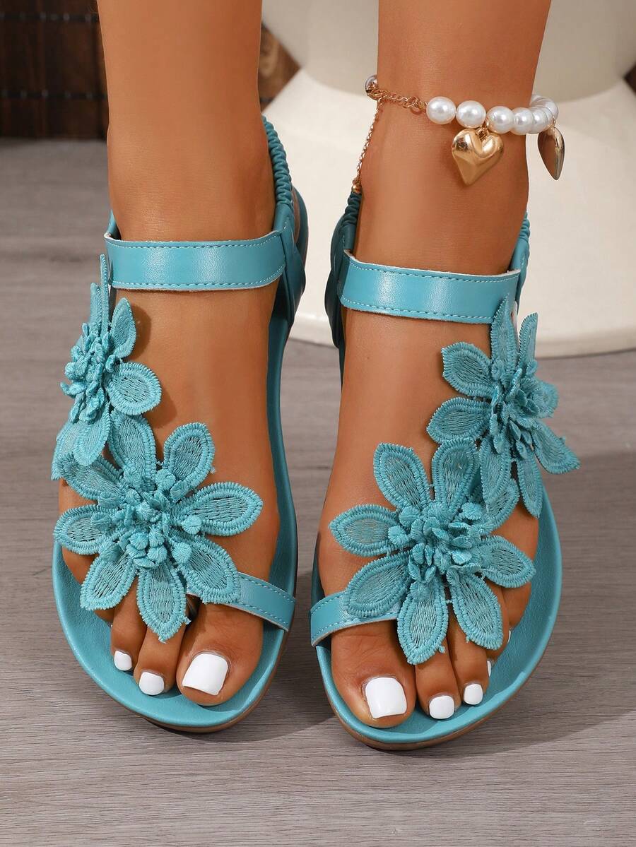 Arabela - Orthopädische Sandalen Mit Aufgesetzten Blumen