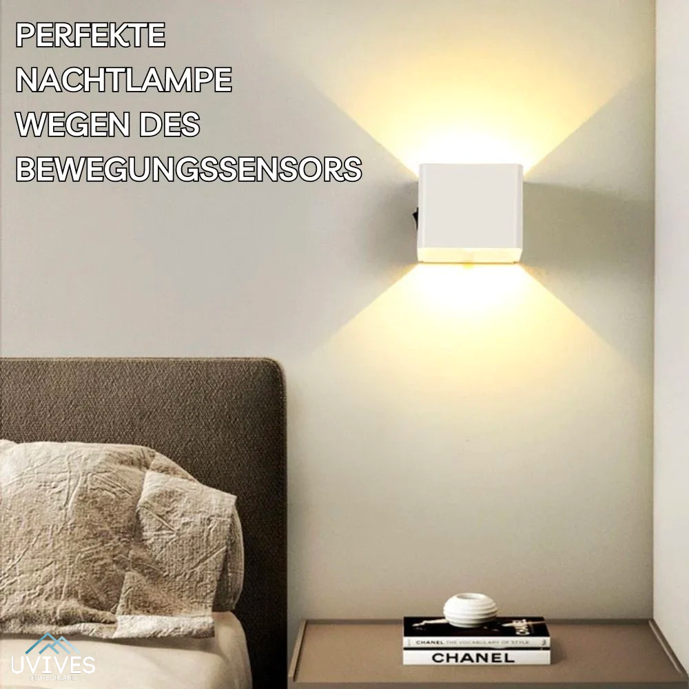 Kabellose Wandlampe mit Bewegungssensor und würfelförmigem Design