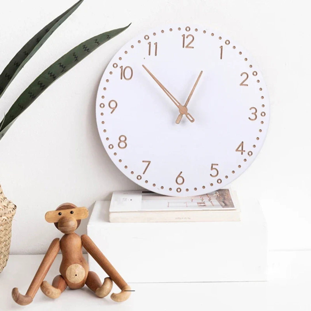 Wanduhr aus Holz | Minimalistisches Design | Natürliche Wanddekoration und Geschenkidee für Wohnzimmer und Küche