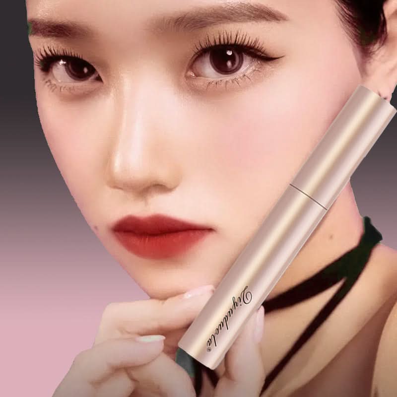 1+1 GRATIS | SwiftLash Wasserfeste Mascara, die Tränen, Schweiß und Feuchtigkeit trotzt