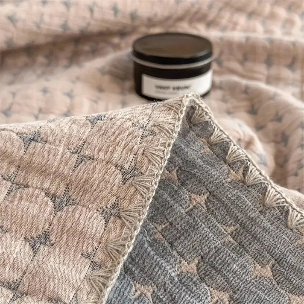 CozyNest – Ganzjahresweiche Decke mit zwei stilvollen Designs