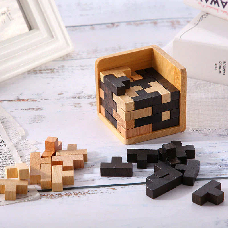 MindFlex - Schärfen Sie Ihr Gehirn sofort mit einer unterhaltsamen 3D-Puzzle-Herausforderung