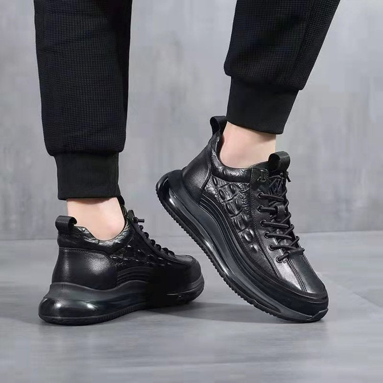 Herren Sneakers mit Krokodil-Prägung und Schnürung