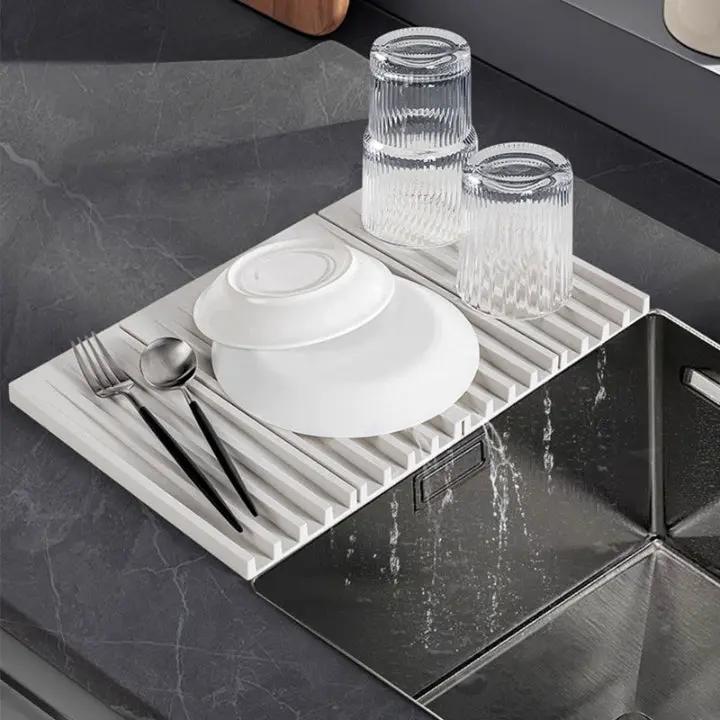 WaterDrain – Faltbare Silikonmatte zum Trocken- und Schutzhalten von Arbeitsflächen