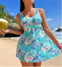 Lily – Schwarzes Damen-Tankini mit floralem Muster und voll bedeckenden Boyshorts