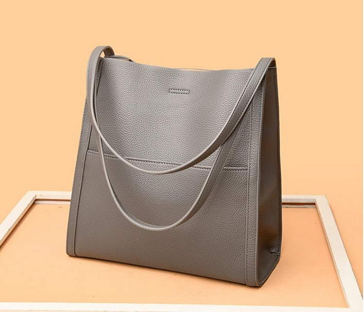 Annarosa – Einfarbige, Schlichte Schultertasche Aus Echtem Leder