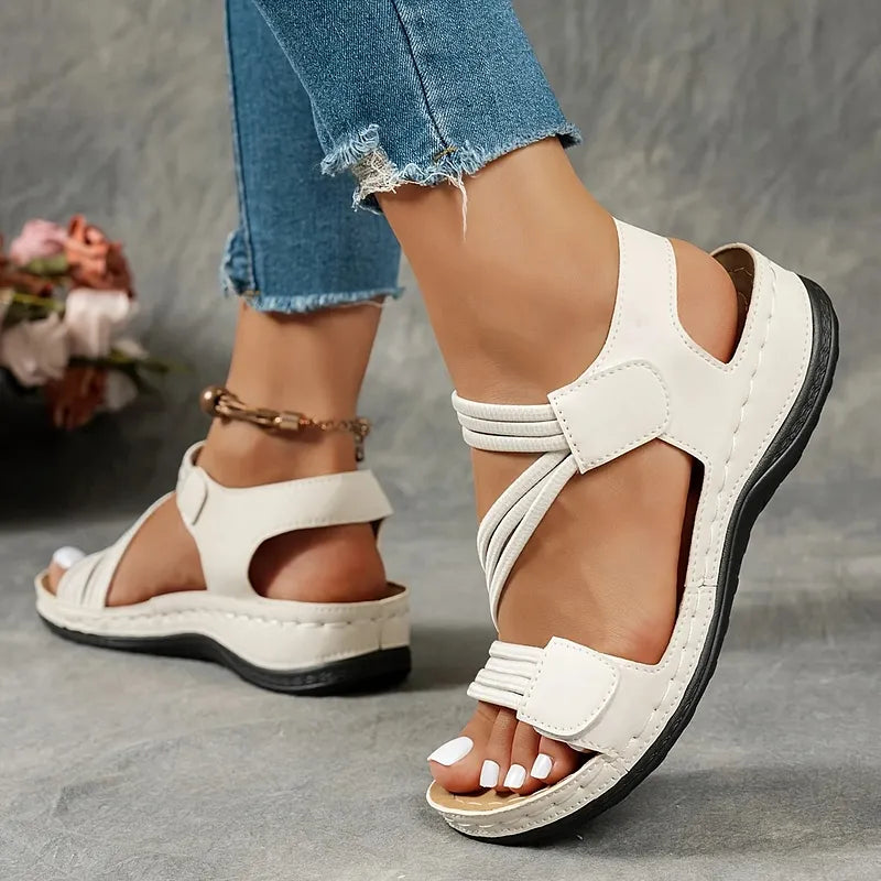 Rania – Leichte Sommersandalen Mit Verstellbaren Riemen