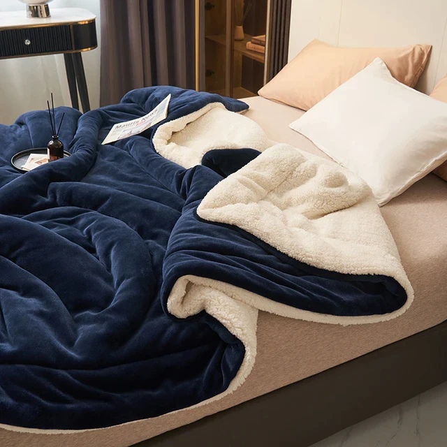 Flanell-Fleece Kuscheldecke – weich, warm und maschinenwaschbar