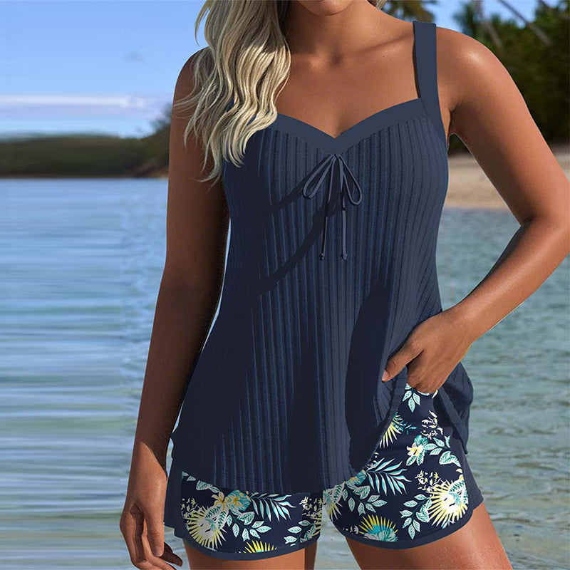 Lana - Gestreifter Tankini mit Zweiteiligem Strandshorts