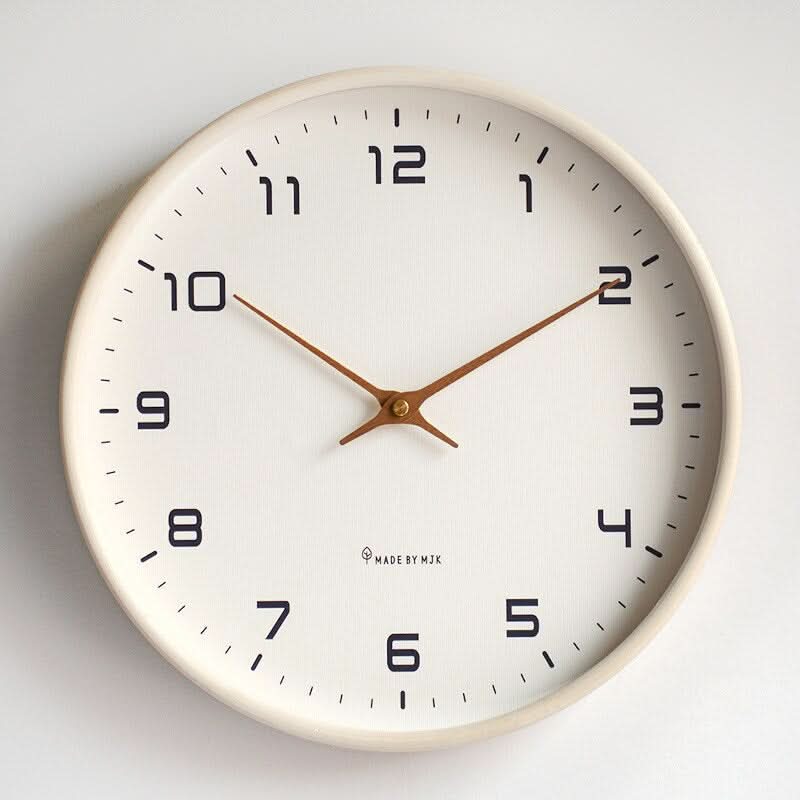 Holzwanduhr | Geräuschloses Uhrwerk | Massivholzrahmen | NordicTime