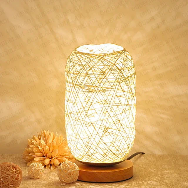 Holz-Tischlampe mit Juteseil | Warmweißes LED-Licht | Stimmungsvolle Nachttisch- und Wohnzimmerlampe