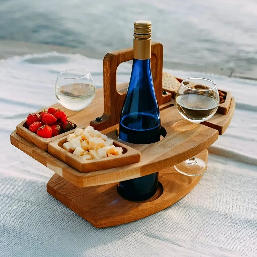 Klappbarer Holz-Picknicktisch | Mit Flaschen und Glashalter | Snackfach | PicknickWerk