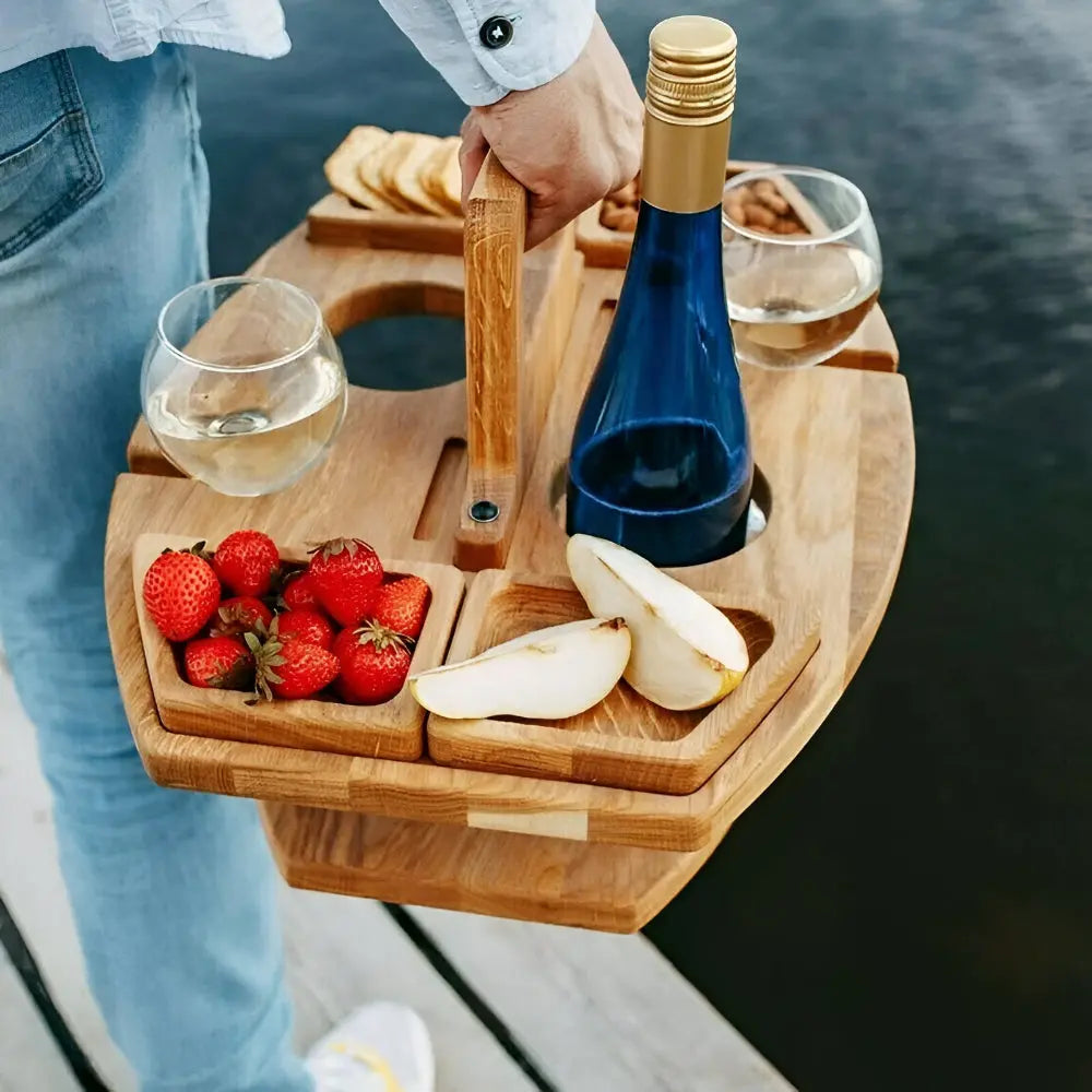 Klappbarer Holz-Picknicktisch | Mit Flaschen und Glashalter | Snackfach | PicknickWerk