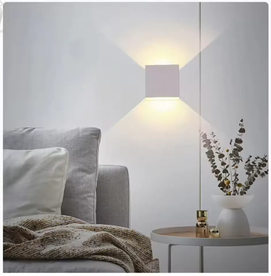 LED-Wandleuchte | Würfeldesign | Licht Nach Oben & Unten für Wandeffekt | CubeGlow