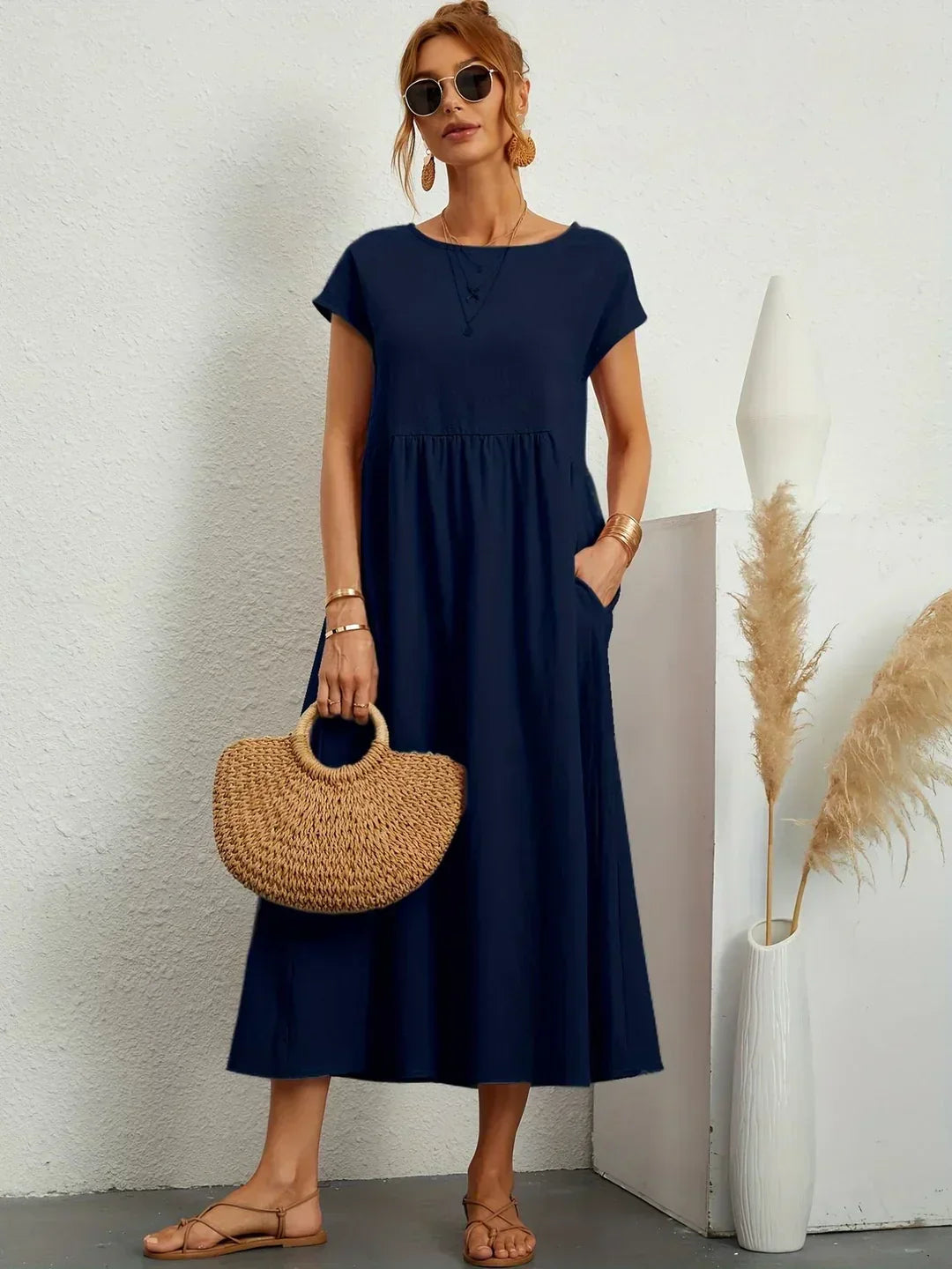 Léa - Luftiges Zeitloses Midi-Kleid