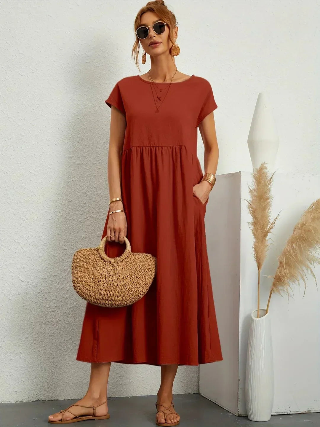 Léa - Luftiges Zeitloses Midi-Kleid