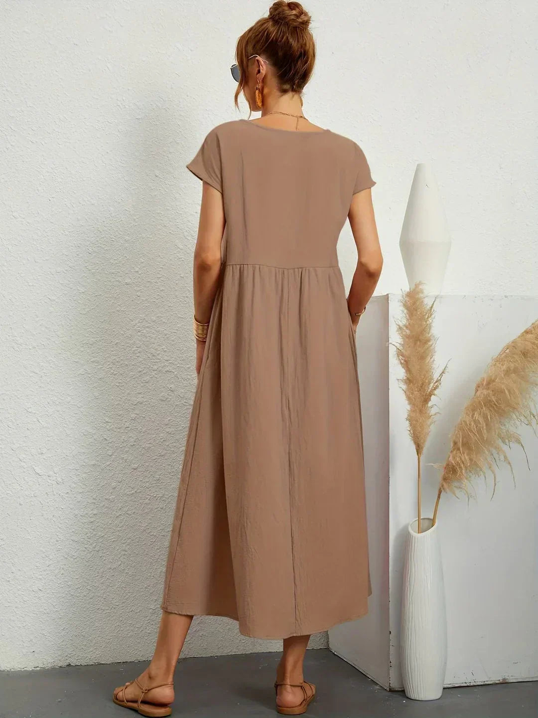 Léa - Luftiges Zeitloses Midi-Kleid