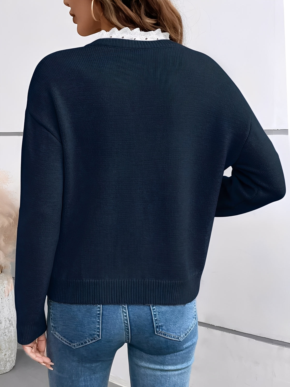 Kaitlyssa | Damen V-Ausschnitt Pullover mit Spitze