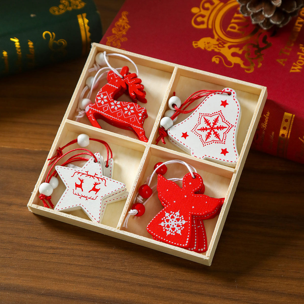 Weihnachtsbaumschmuck | Baumförmiges Design | Mit Aufhängeschnur