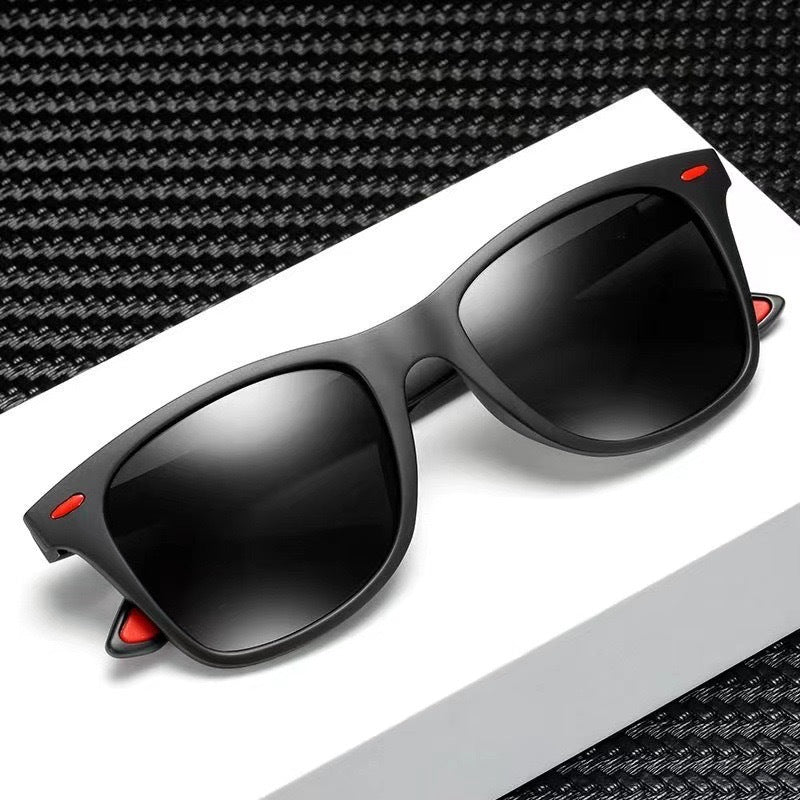LuxFrame - Premium Sonnenbrille Mit Eckigem Rahmen