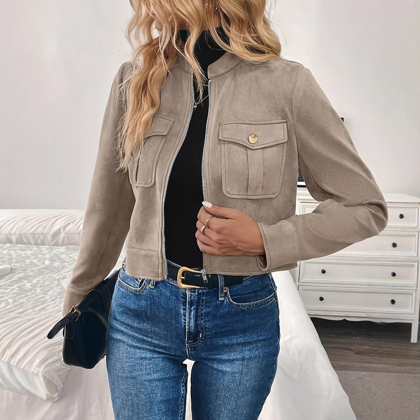 Damen Kurzjacke mit Pattentaschen und Reißverschluss