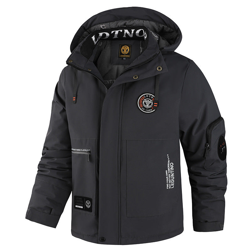 Herren wattierte Wind- und Wetterjacke mit Kapuze und Utility-Taschen