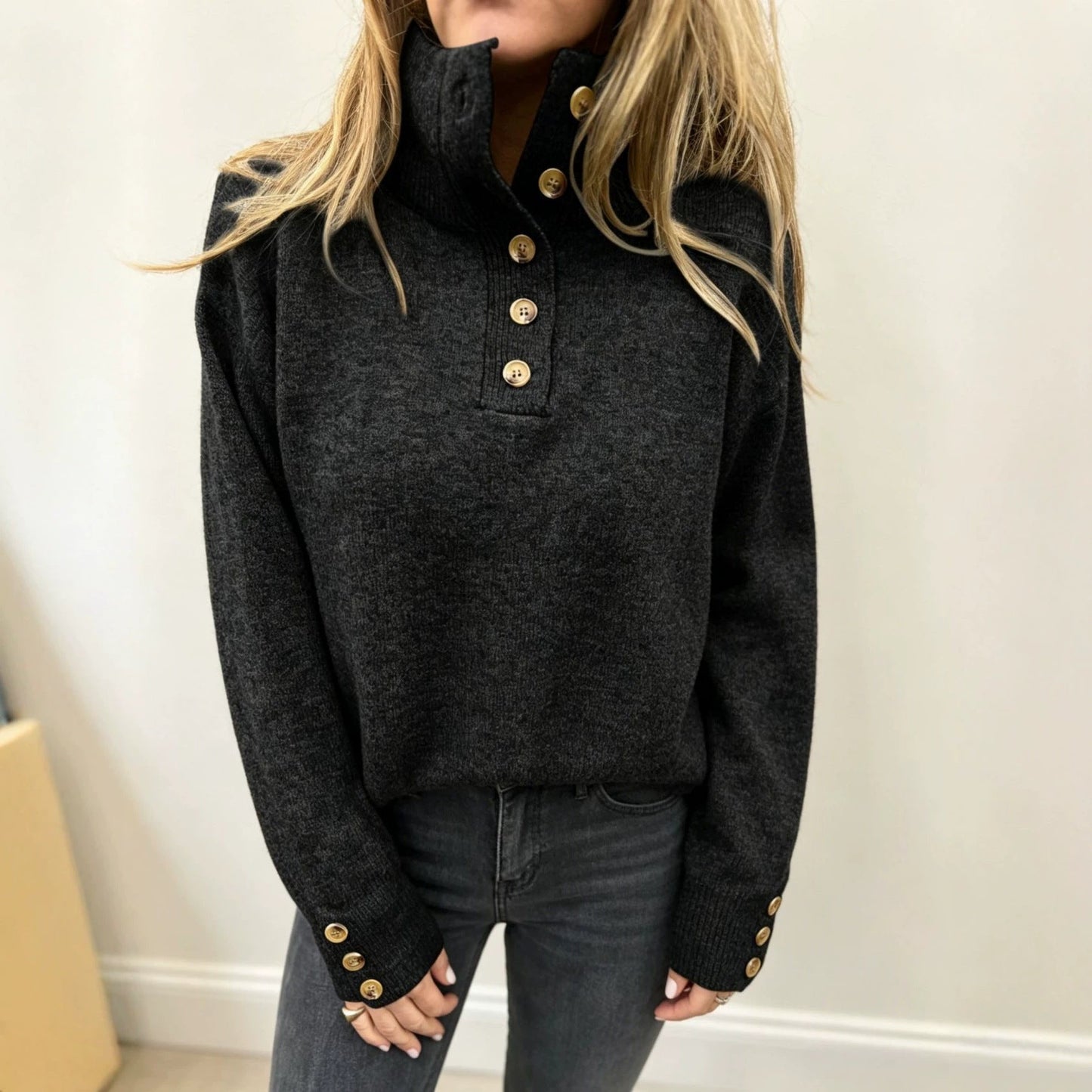 Maja | Damen Langarmpullover mit Knöpfen