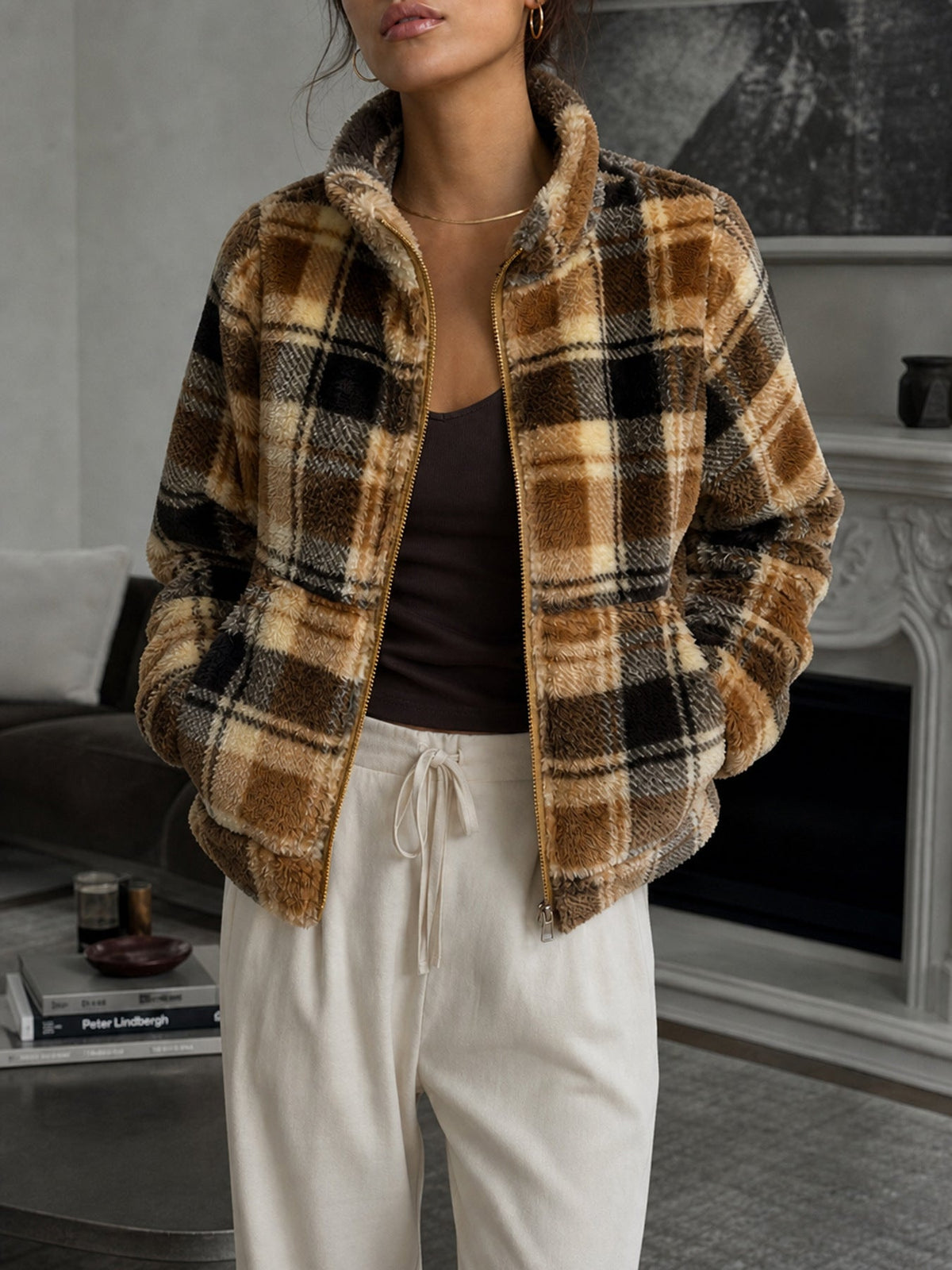 Damen Kurzjacke mit Karomuster, Reißverschluss und Taschen