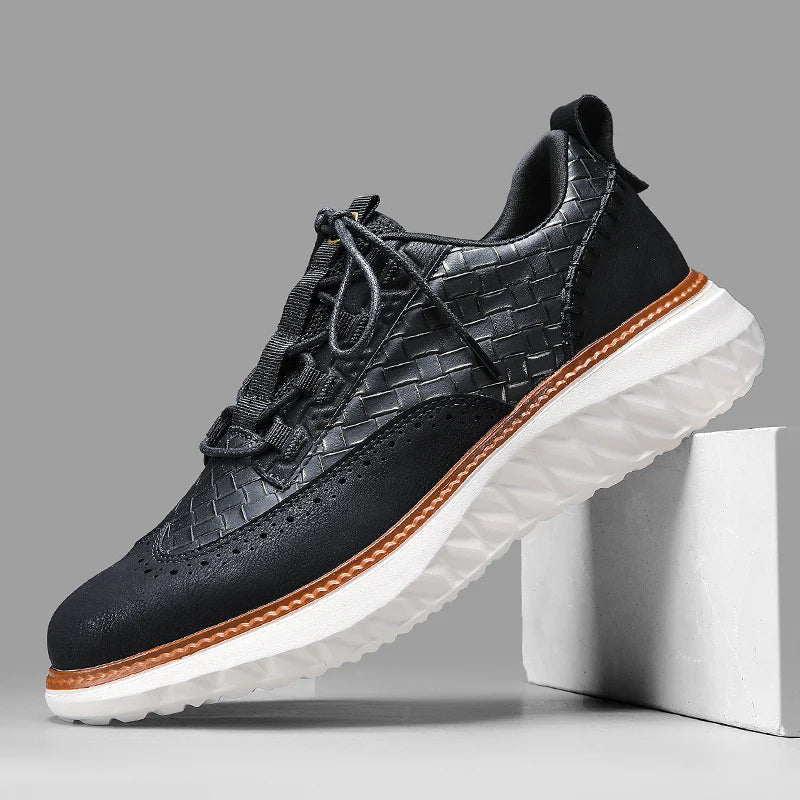 Colby – Sneaker mit gewebter Struktur und kontrastierender Sohle