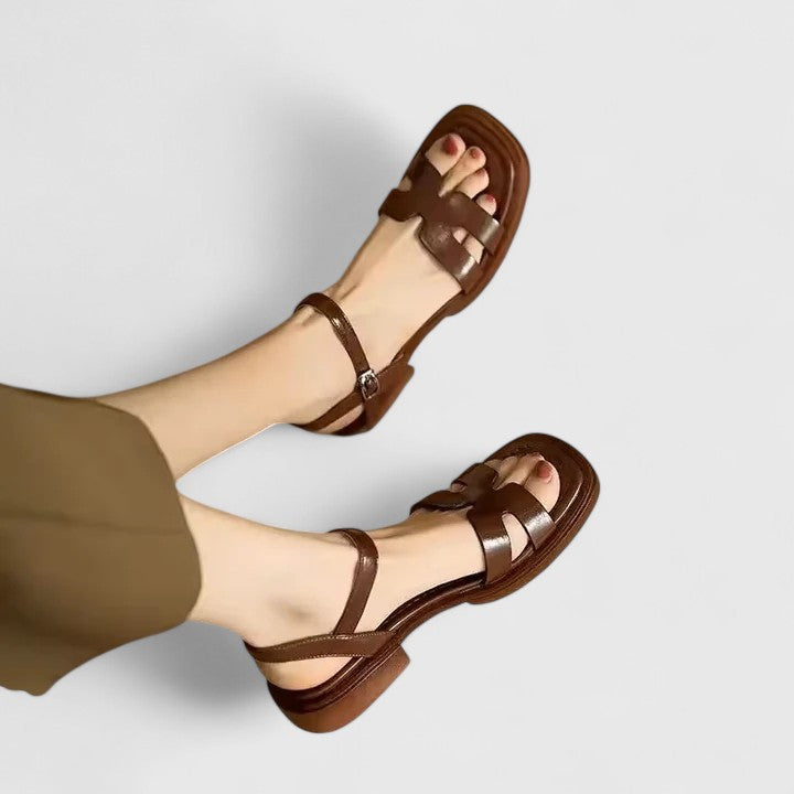 Vera | Elegante Flache Sandalen