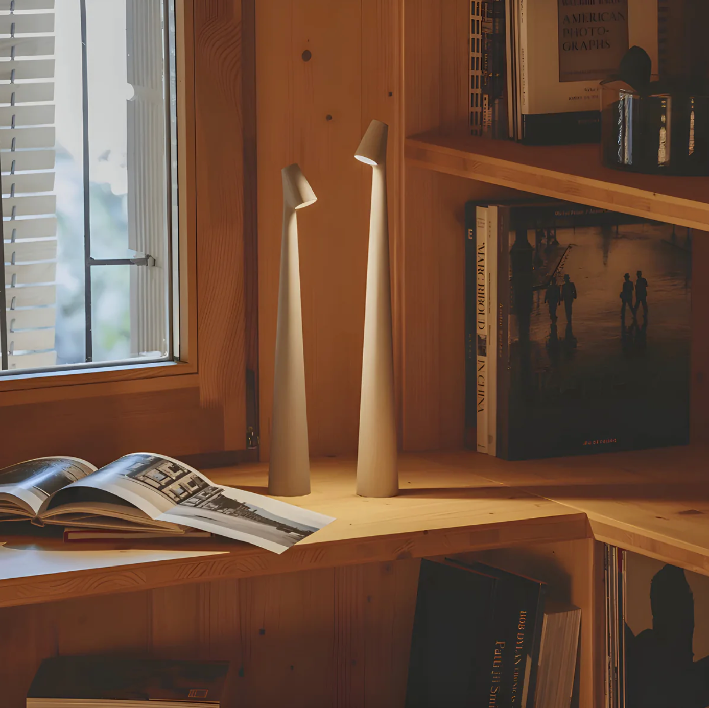 Nachttischlampe | Skandinavischen Design | 3-stufig Dimmbar per Touch | LumaLean