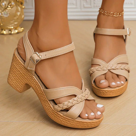 Aurelie – Stilvolle Orthopädische Sandalen