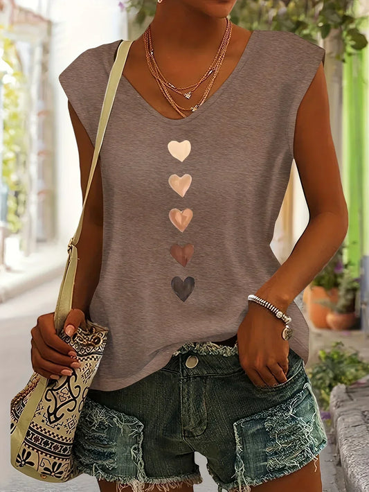 Amouryn | Herzprint-Shirt mit V-Ausschnitt und lässiger Leichtigkeit