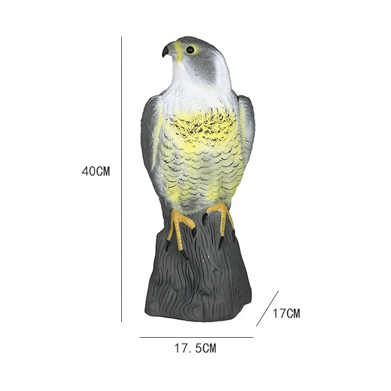 EagleGuard künstlicher Adler-Gartenvogelscheuche | PE Harzmaterial | Falkenattrappe | Außenornament