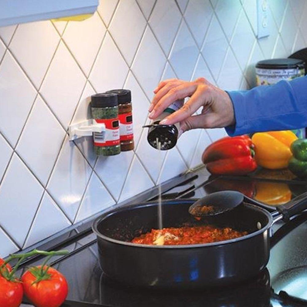 Gewürze sofort zugänglich und aufgeräumt