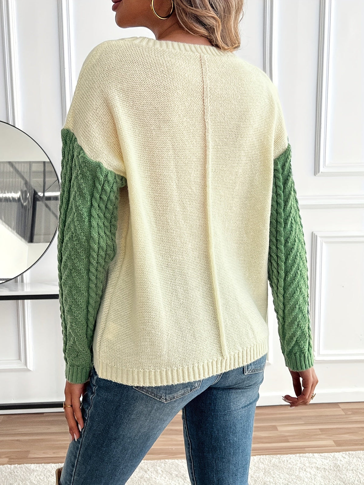 Delia | Damen Pullover mit Rundhalsausschnitt und Tasche