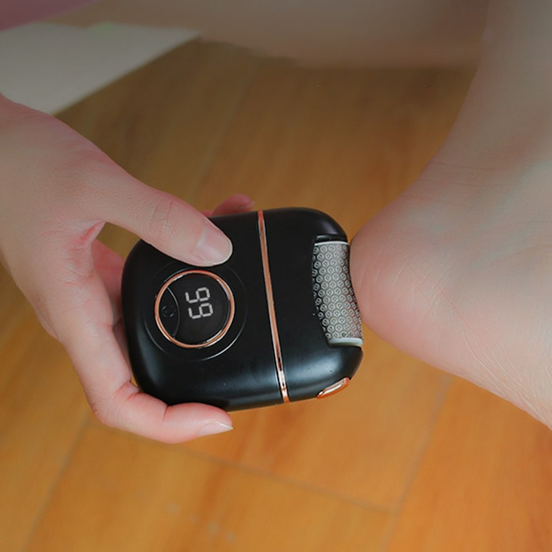 Elektrische Fußpflege | Glatte Füße zu Hause