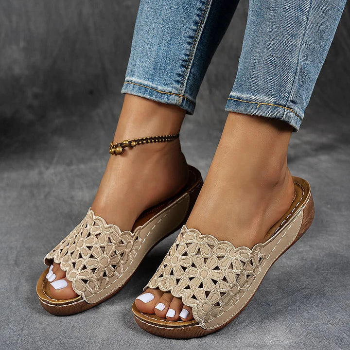 Navodya - Stylische Fisch Sandalen